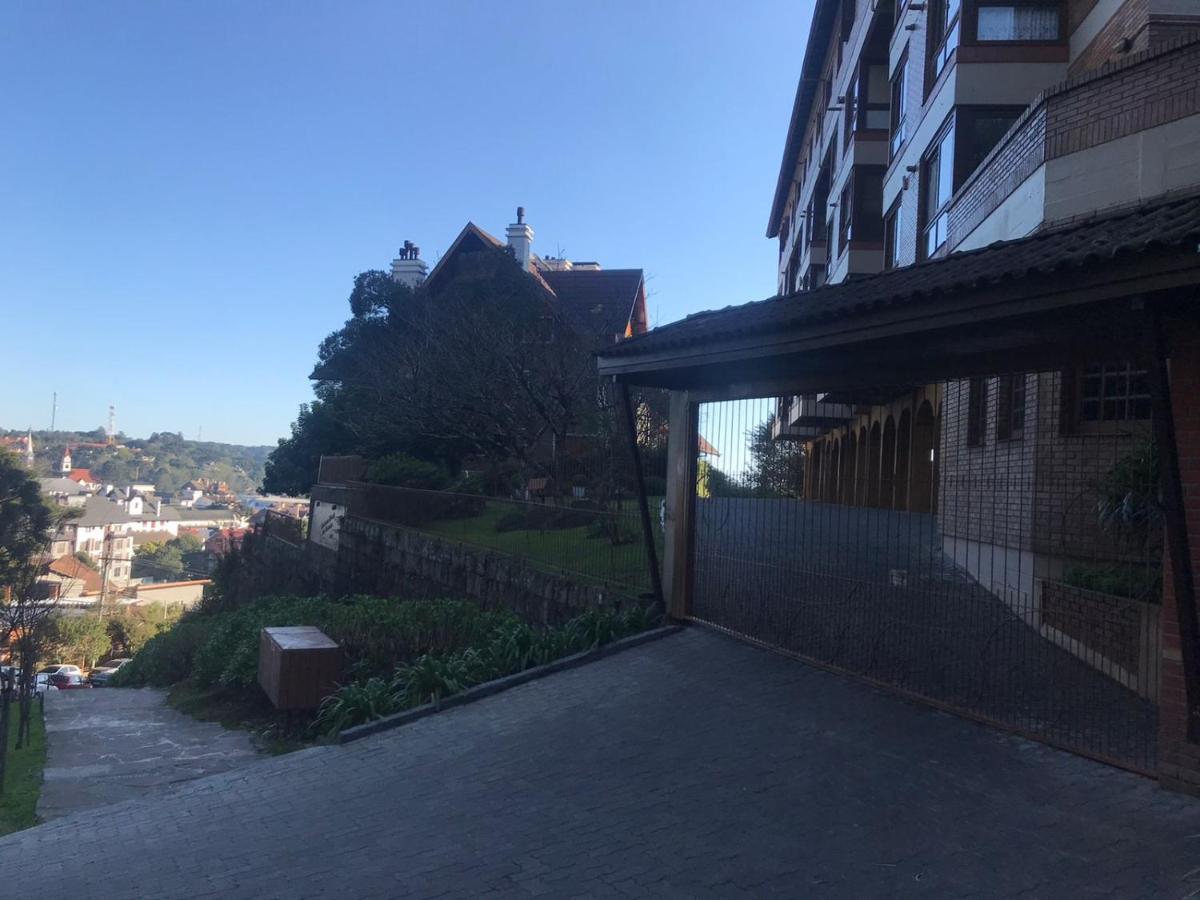 Flat Gramado Centro - Proximo Da Rua Coberta Lägenhet Exteriör bild