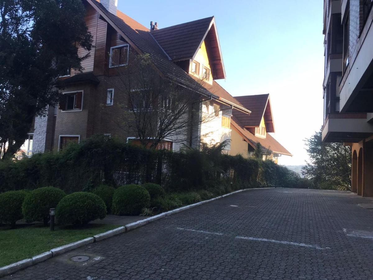 Flat Gramado Centro - Proximo Da Rua Coberta Lägenhet Exteriör bild