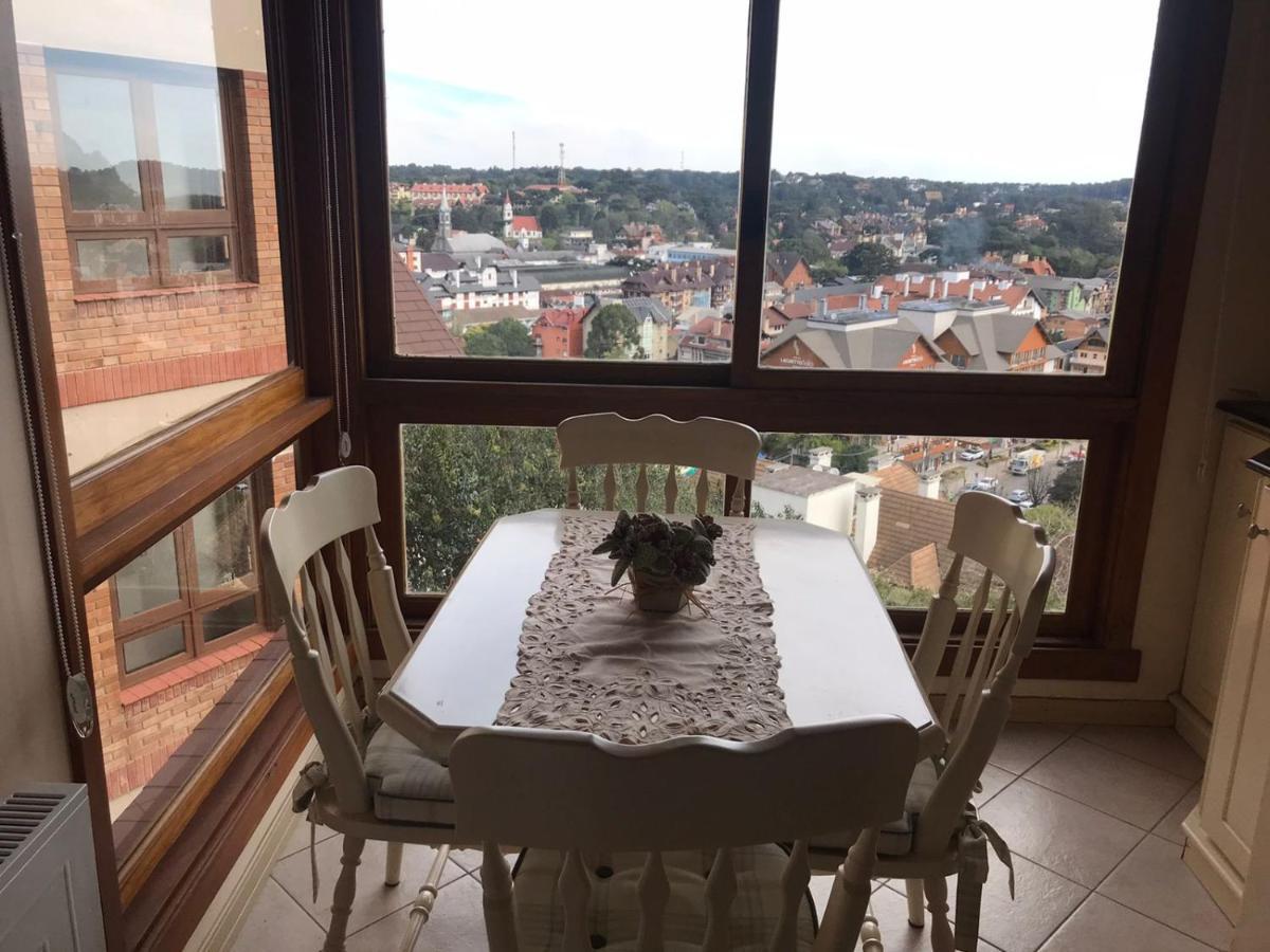 Flat Gramado Centro - Proximo Da Rua Coberta Lägenhet Exteriör bild